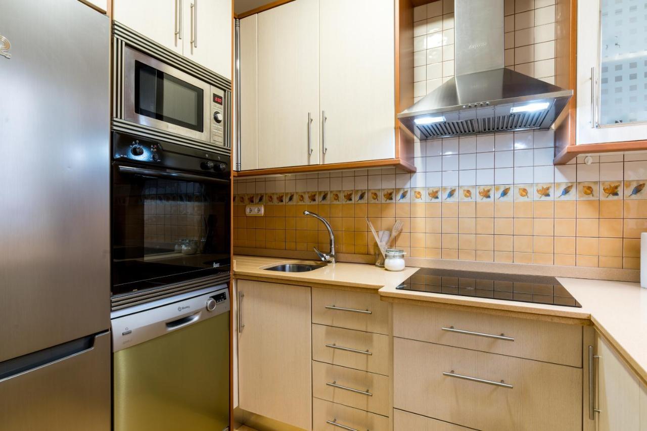 Ferienwohnung Holi-Rent Salado Sevilla Exterior foto