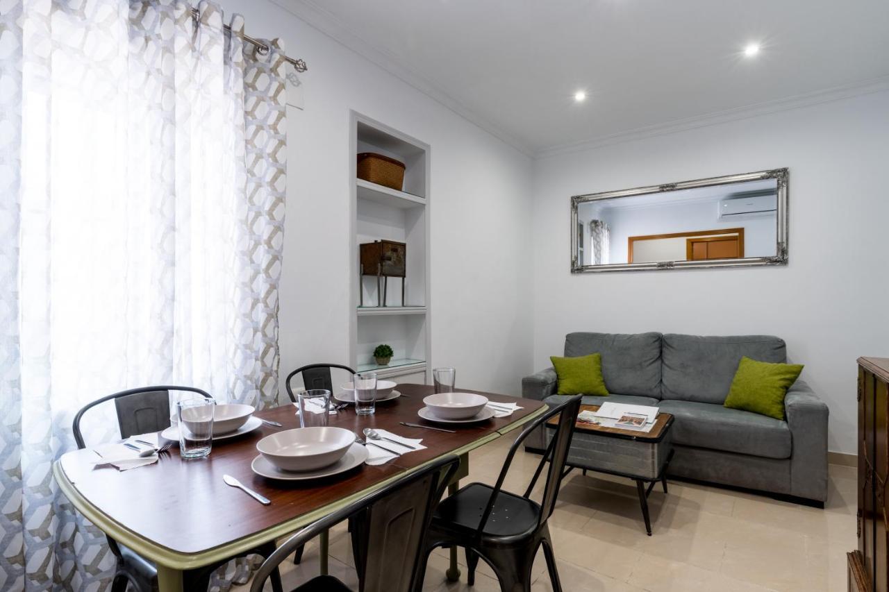 Ferienwohnung Holi-Rent Salado Sevilla Exterior foto